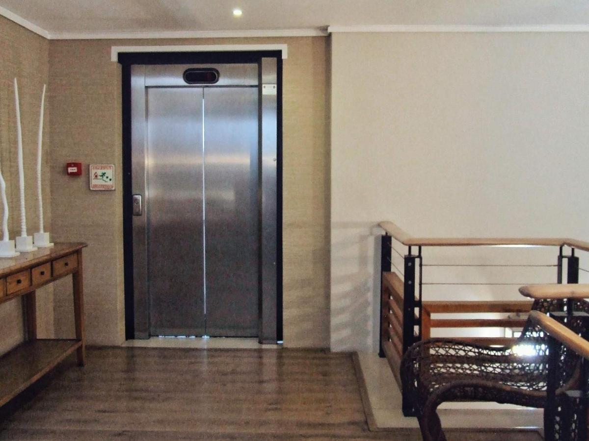 210 Gallery Luxury Studio Apartment Knysna Exterior foto